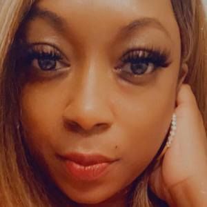 Meet your Posher, Nikki